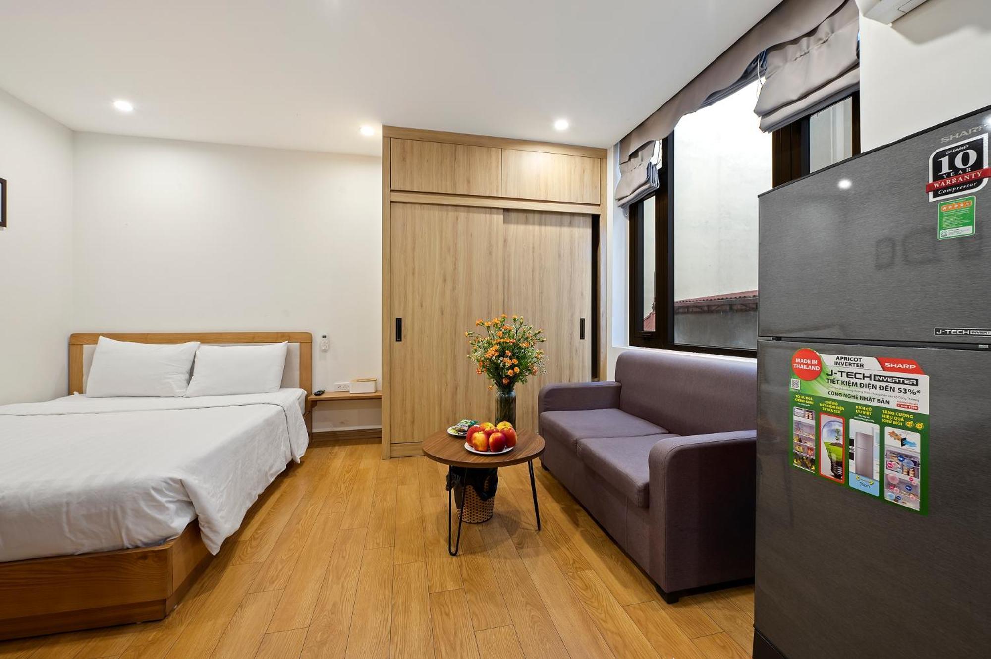 22Housing Luxury Hotel & Residence 39 Linh Lang Ханой Экстерьер фото